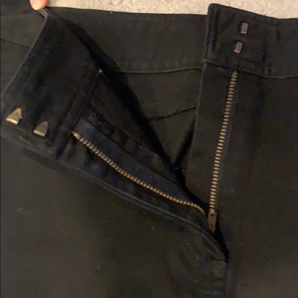 Jcrew black pencil skirt. - Picture 4 of 5